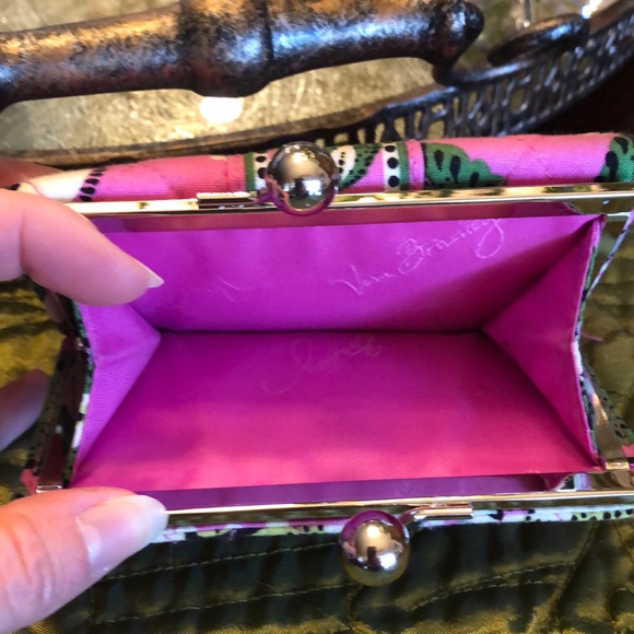 Vera Bradley pink & green floral wallet/coin purse - Picture 3 of 7